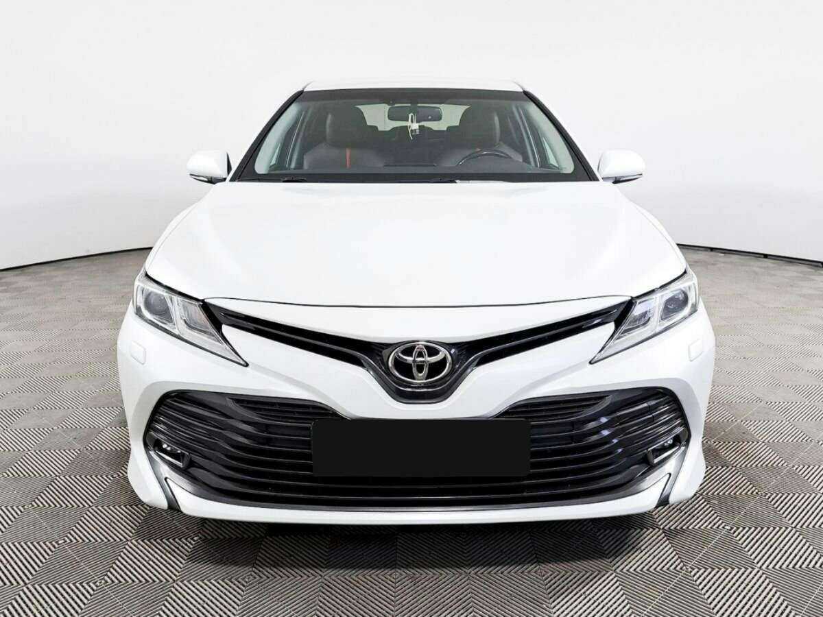 Toyota Camry, 2019 Фото №2