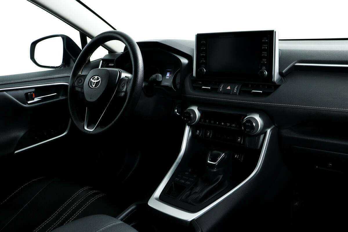 Toyota RAV4, 2020 Фото №9