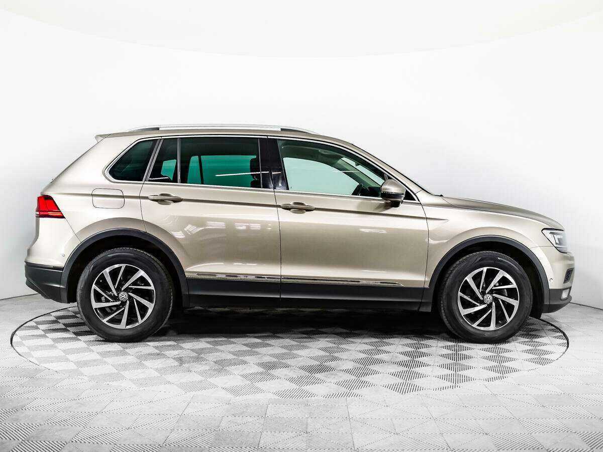 Volkswagen Tiguan L, 2018 Фото №3