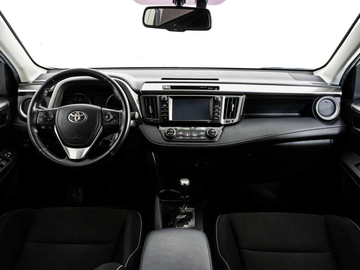 Toyota RAV4, 2017 Фото №8