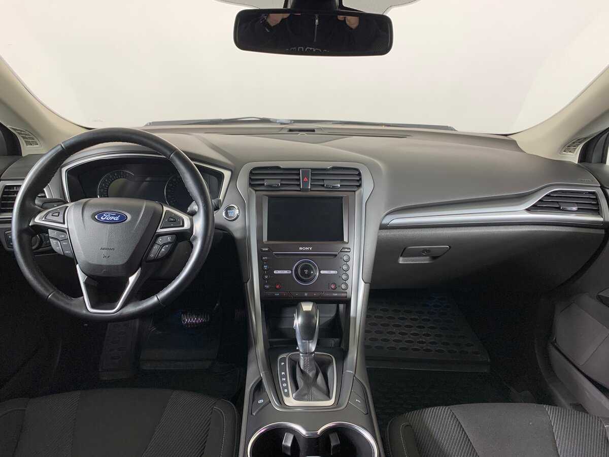 Ford Mondeo, 2017 Фото №13