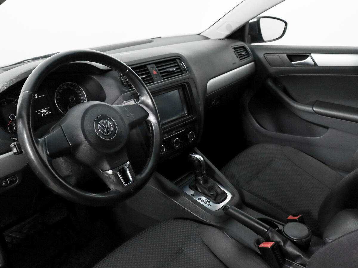 Volkswagen Jetta, 2012 Фото №9