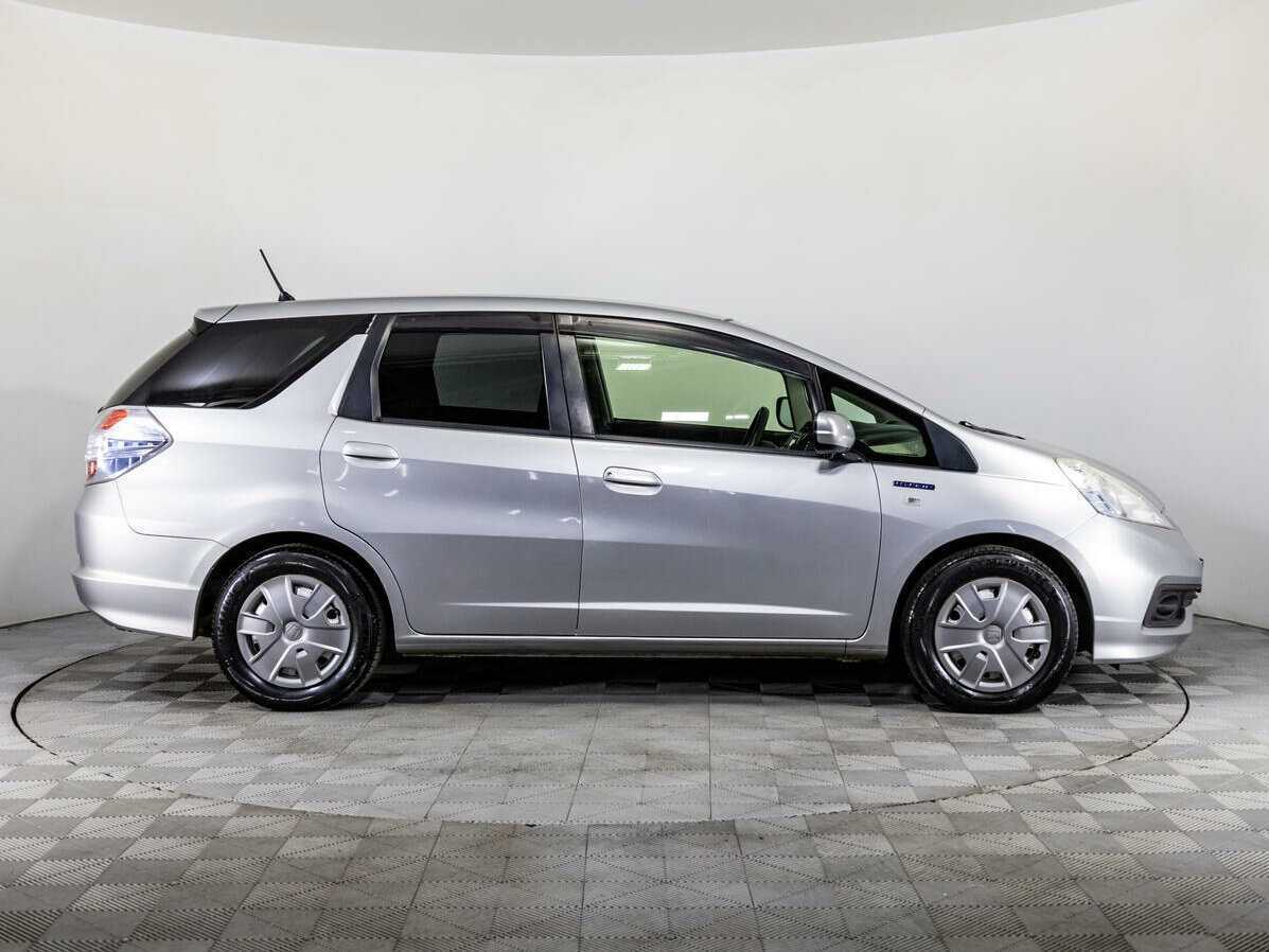 Honda Fit Shuttle, 2013 Фото №4