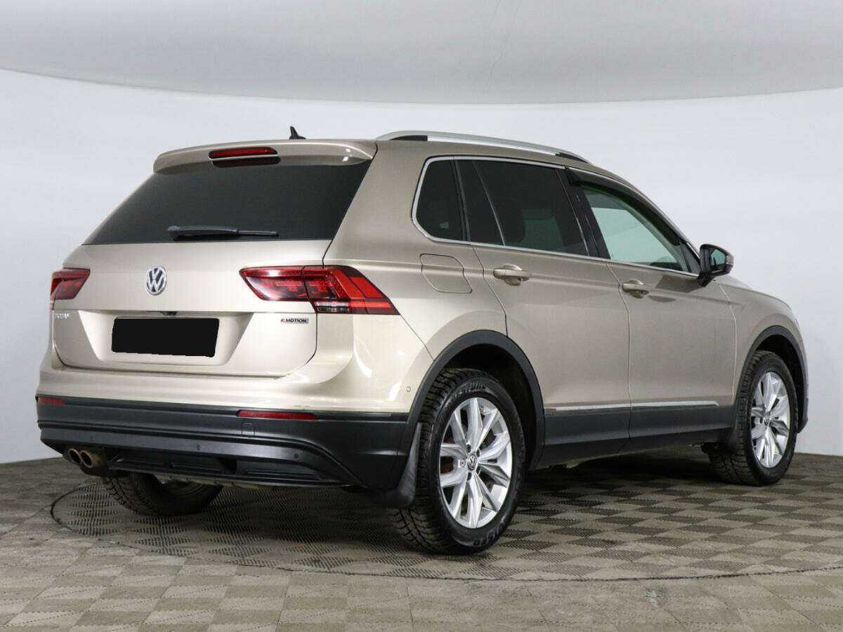 Volkswagen Tiguan, 2018 Фото №5