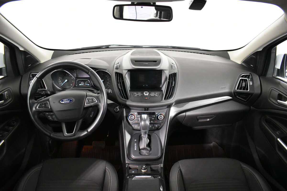 Ford Kuga, 2017 Фото №10