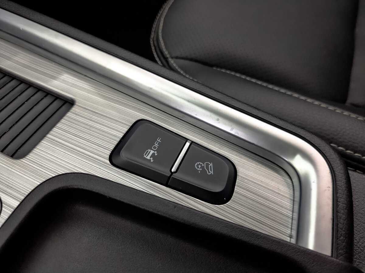 Geely Emgrand X7, 2019 Фото №26