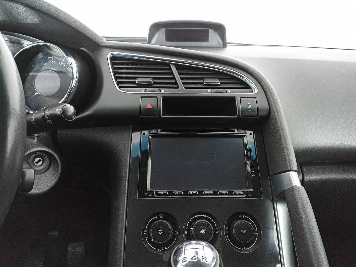 Peugeot 3008, 2012 Фото №11