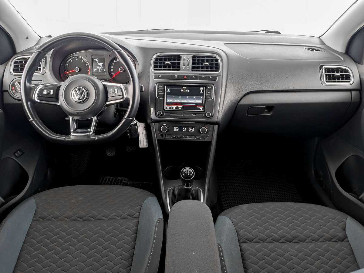 Volkswagen Polo, 2019 Фото №14