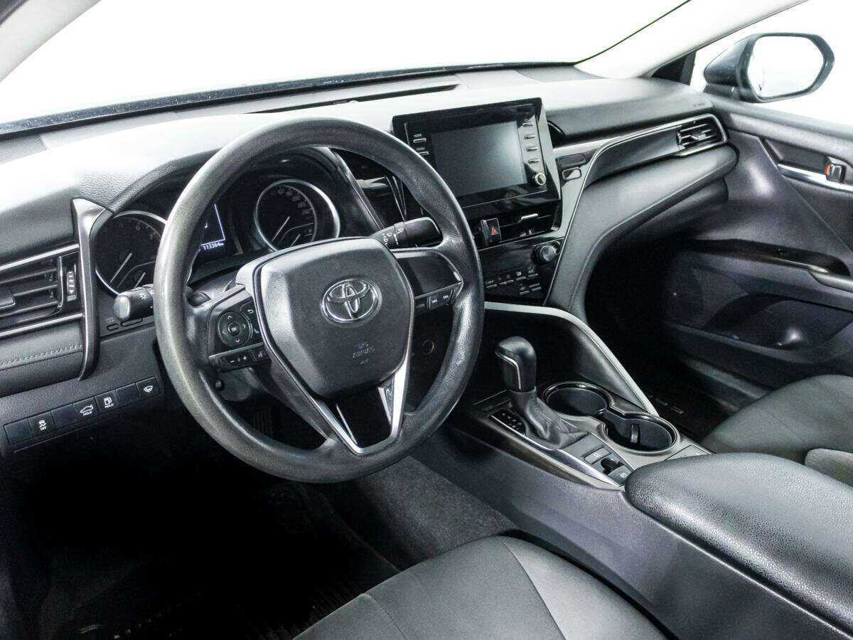 Toyota Camry, 2021 Фото №11