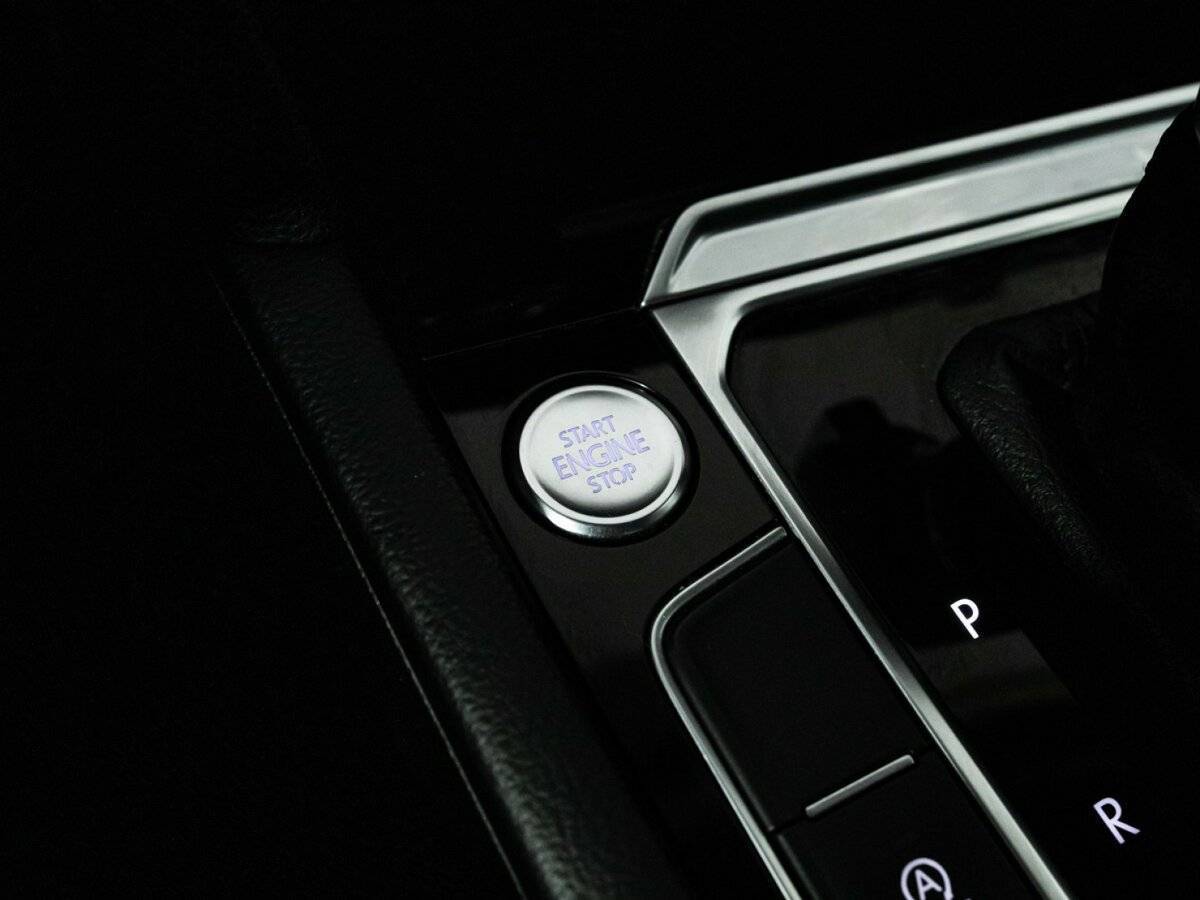 Volkswagen Passat, 2016 Фото №19