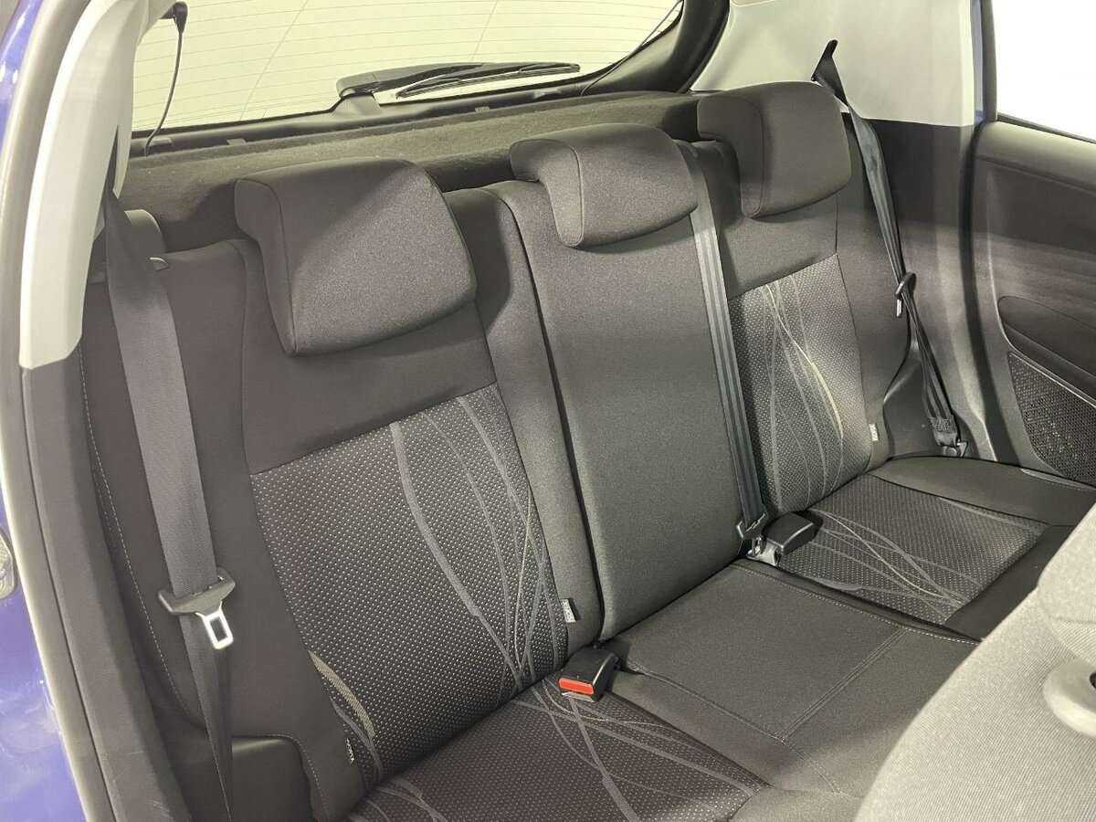 Peugeot 208, 2014 Фото №15