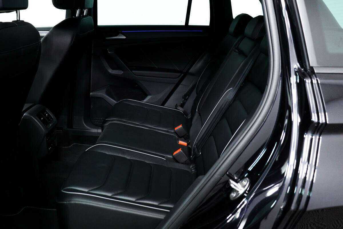 Volkswagen Tiguan, 2021 Фото №12