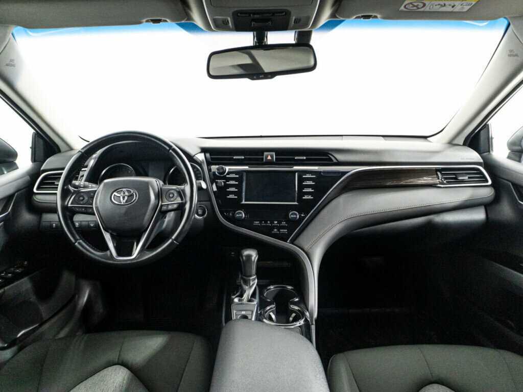 Toyota Camry, 2019 Фото №13