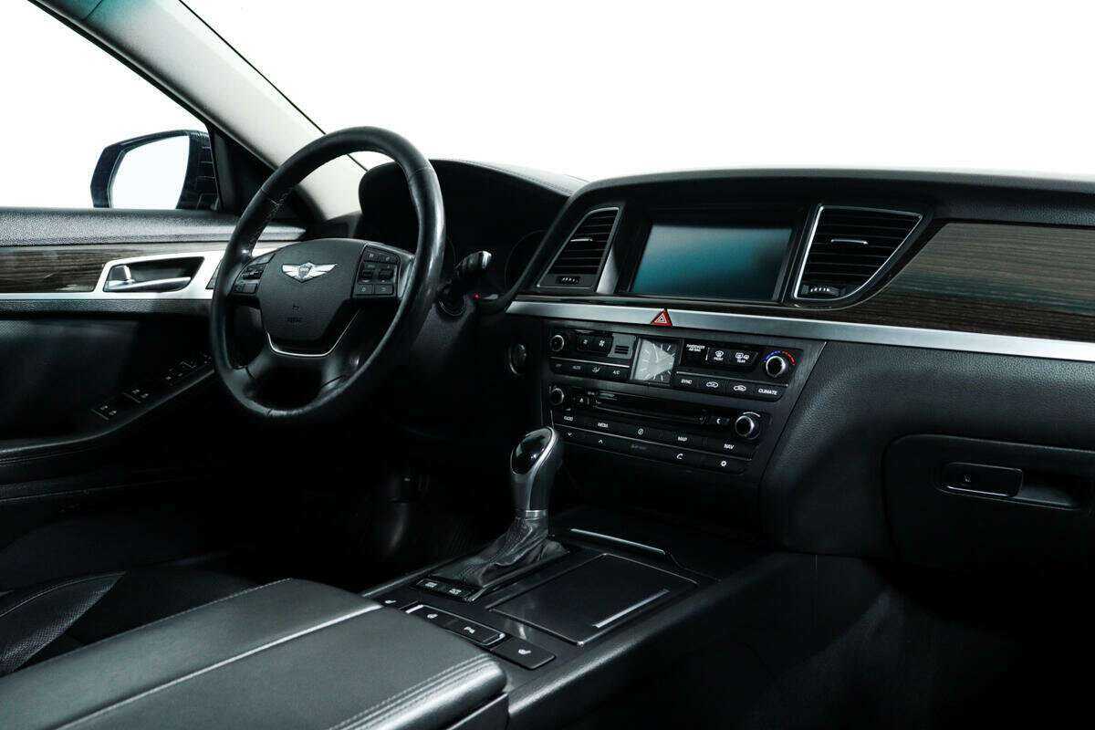 Hyundai Genesis, 2016 Фото №9