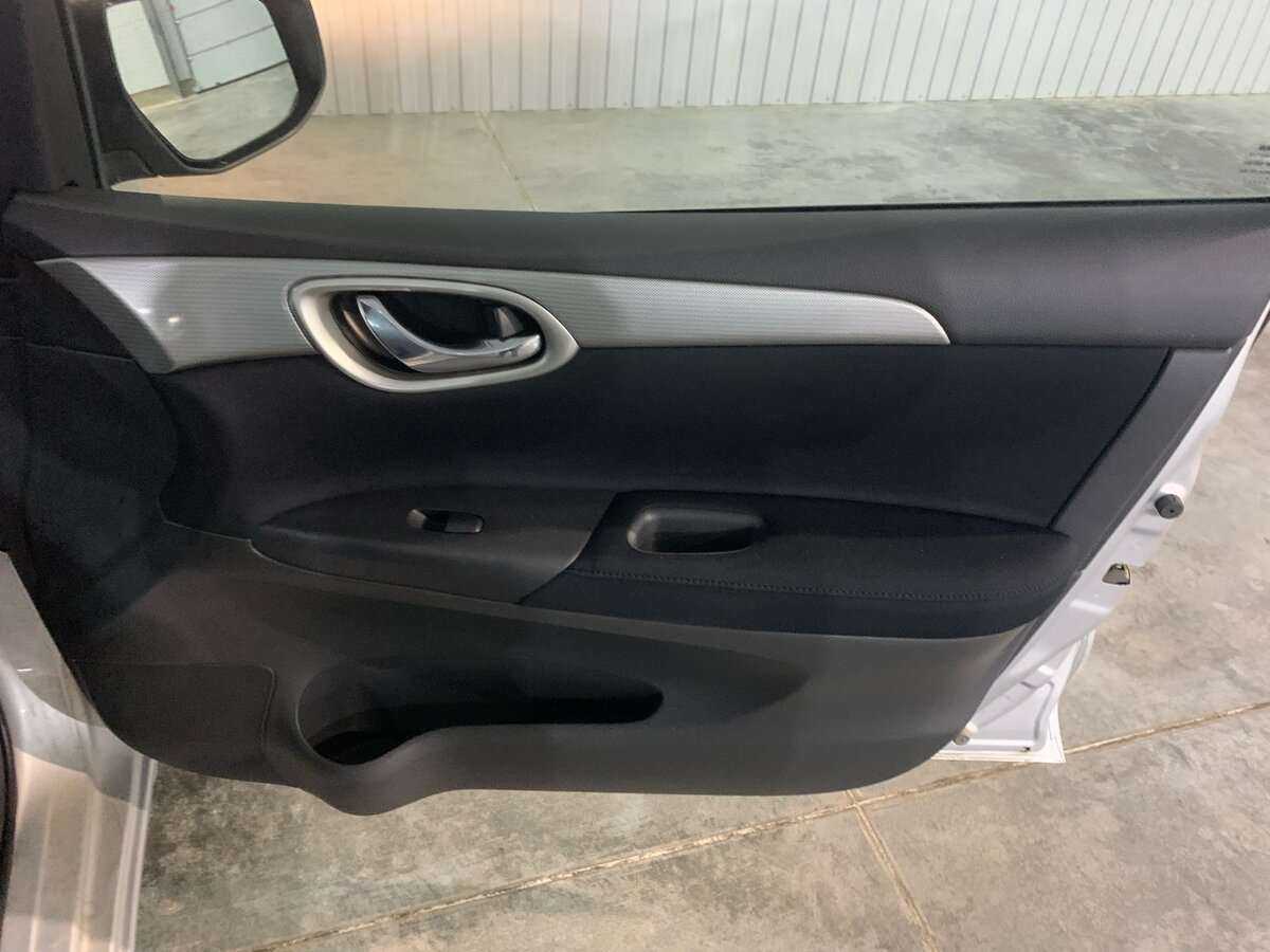 Nissan Tiida, 2015 Фото №18