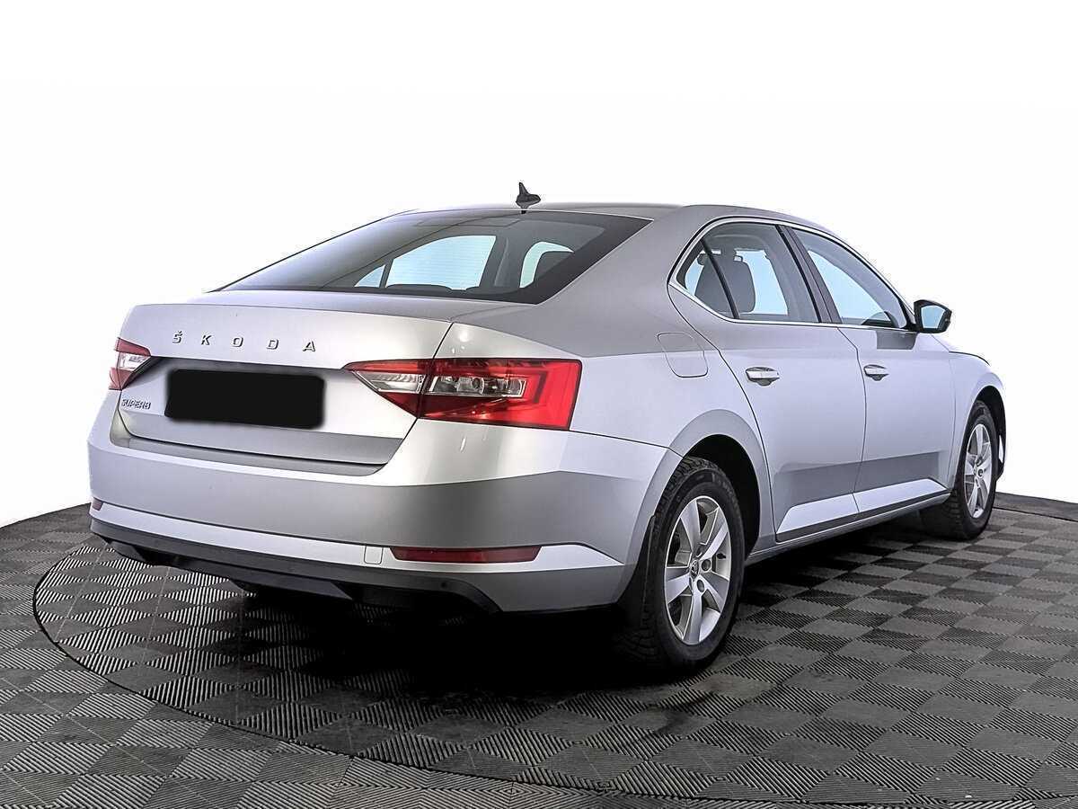 Skoda Superb, 2021 Фото №5