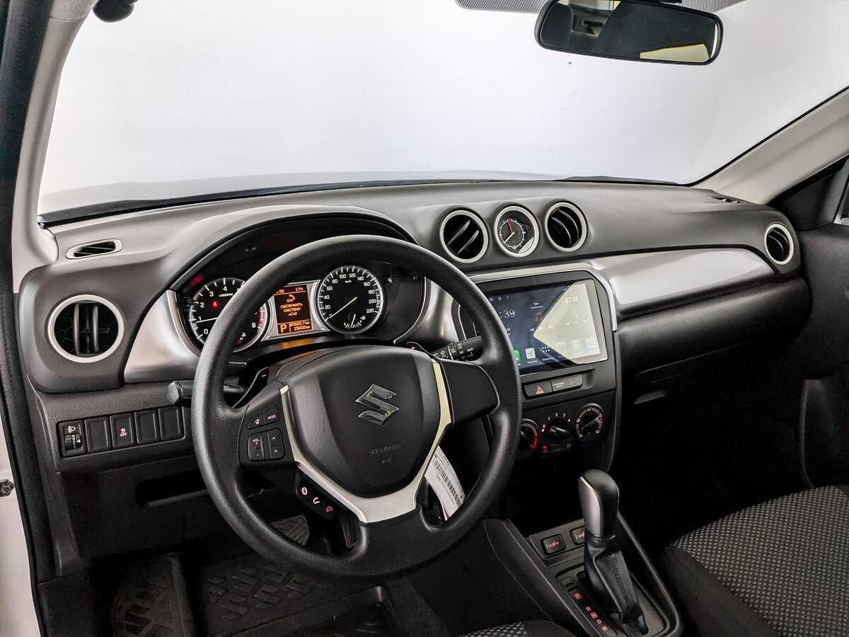 Suzuki Vitara, 2021 Фото №16