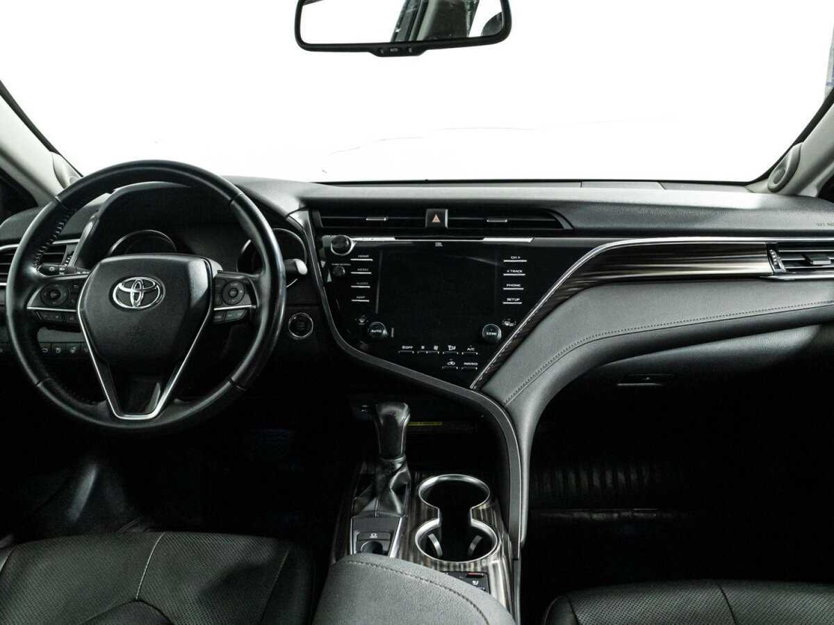 Toyota Camry, 2018 Фото №13