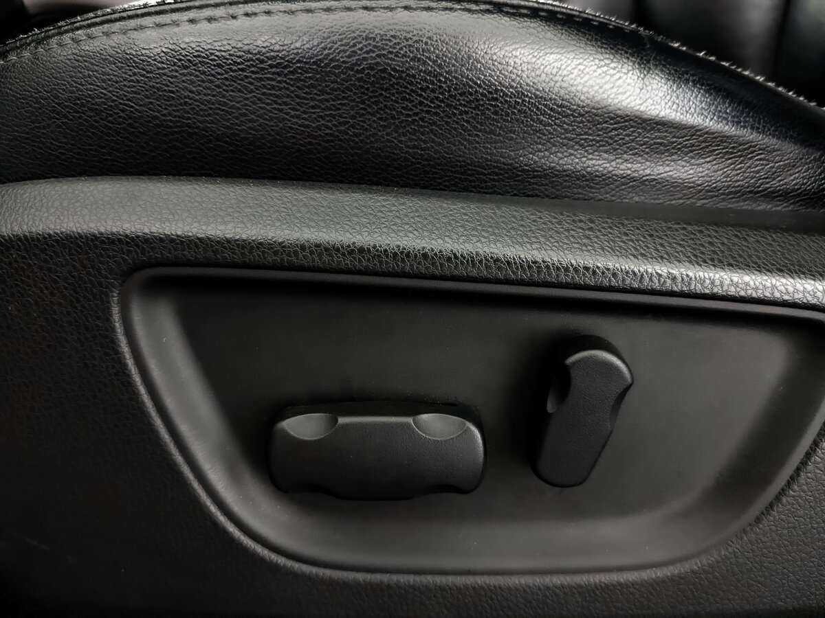 Mitsubishi Pajero Sport, 2017 Фото №22