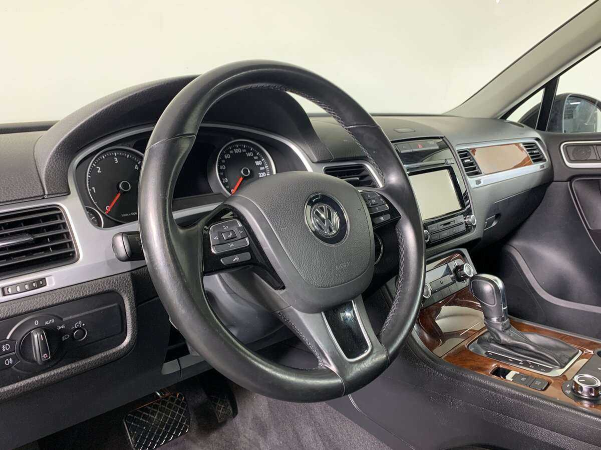 Volkswagen Touareg, 2012 Фото №10