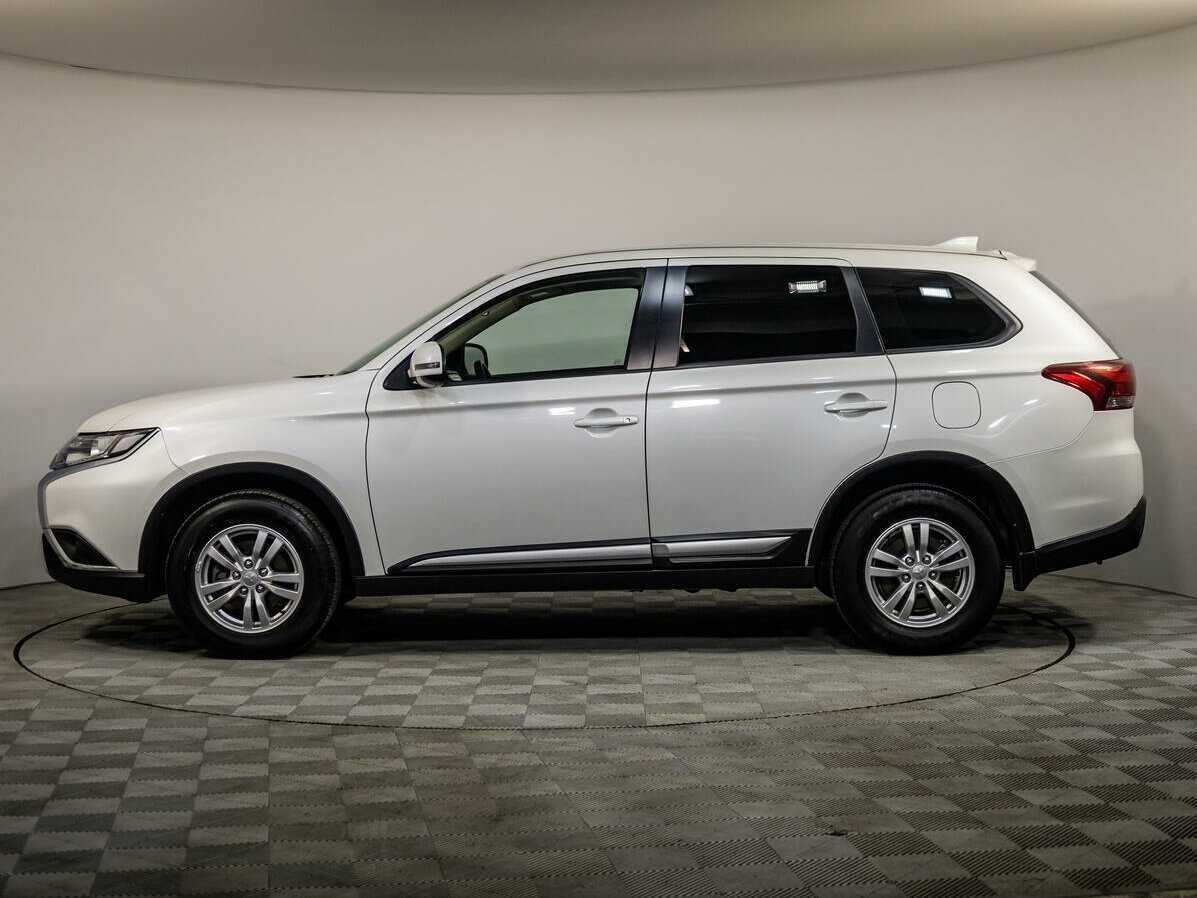 Mitsubishi Outlander, 2020 Фото №7