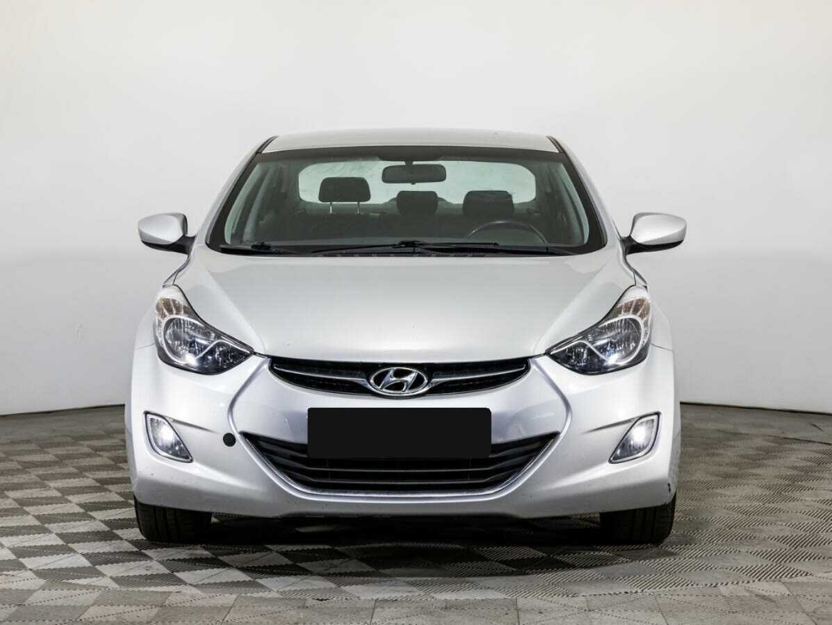 Hyundai Elantra, 2013 Фото №2