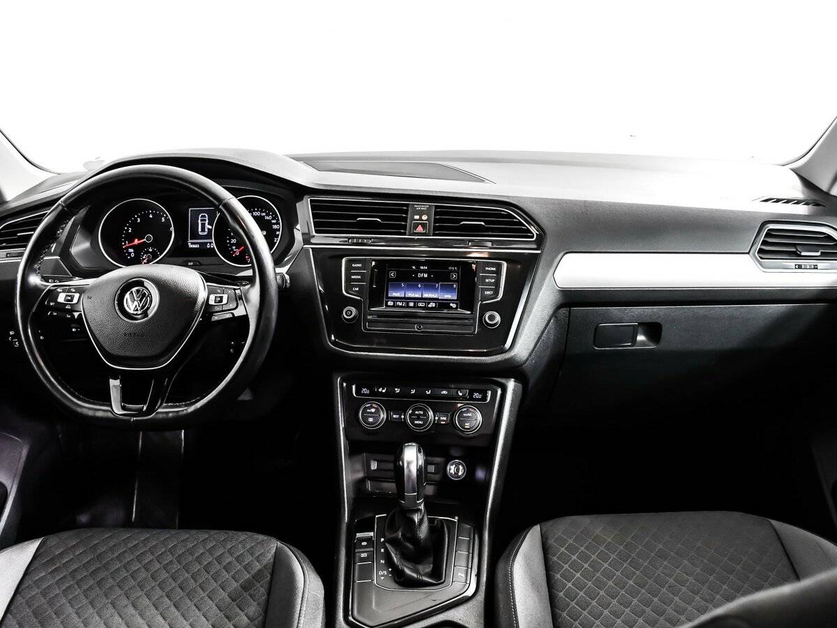 Volkswagen Tiguan II, 2017 Фото №9