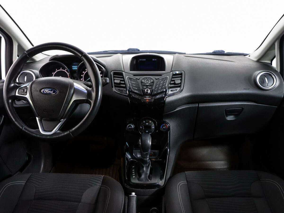 Ford Fiesta, 2015 Фото №10