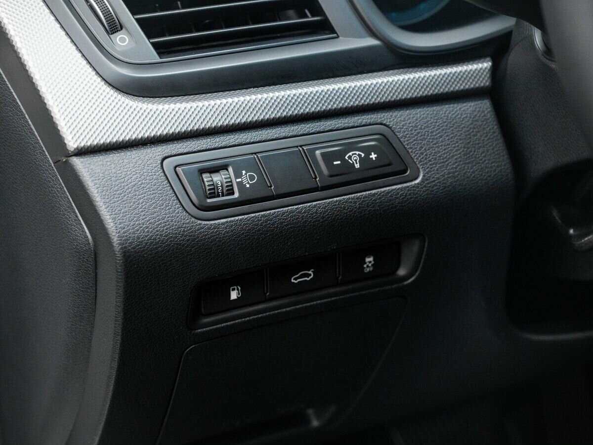 Hyundai Sonata, 2019 Фото №16