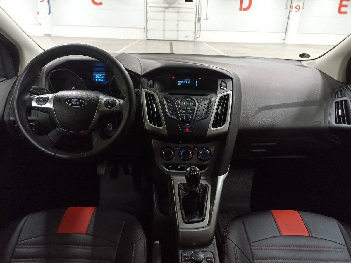 Ford Focus, 2012 Фото №14