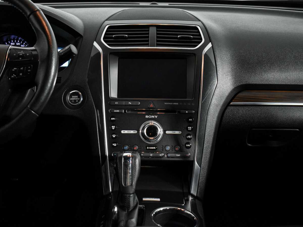 Ford Explorer, 2018 Фото №19