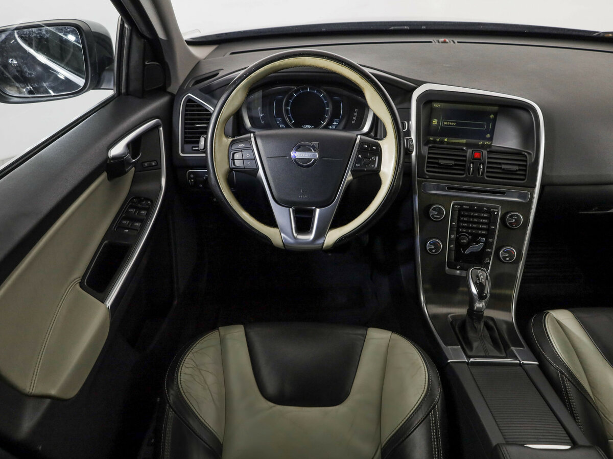 Volvo XC60 I Рестайлинг, 2013 Фото №9
