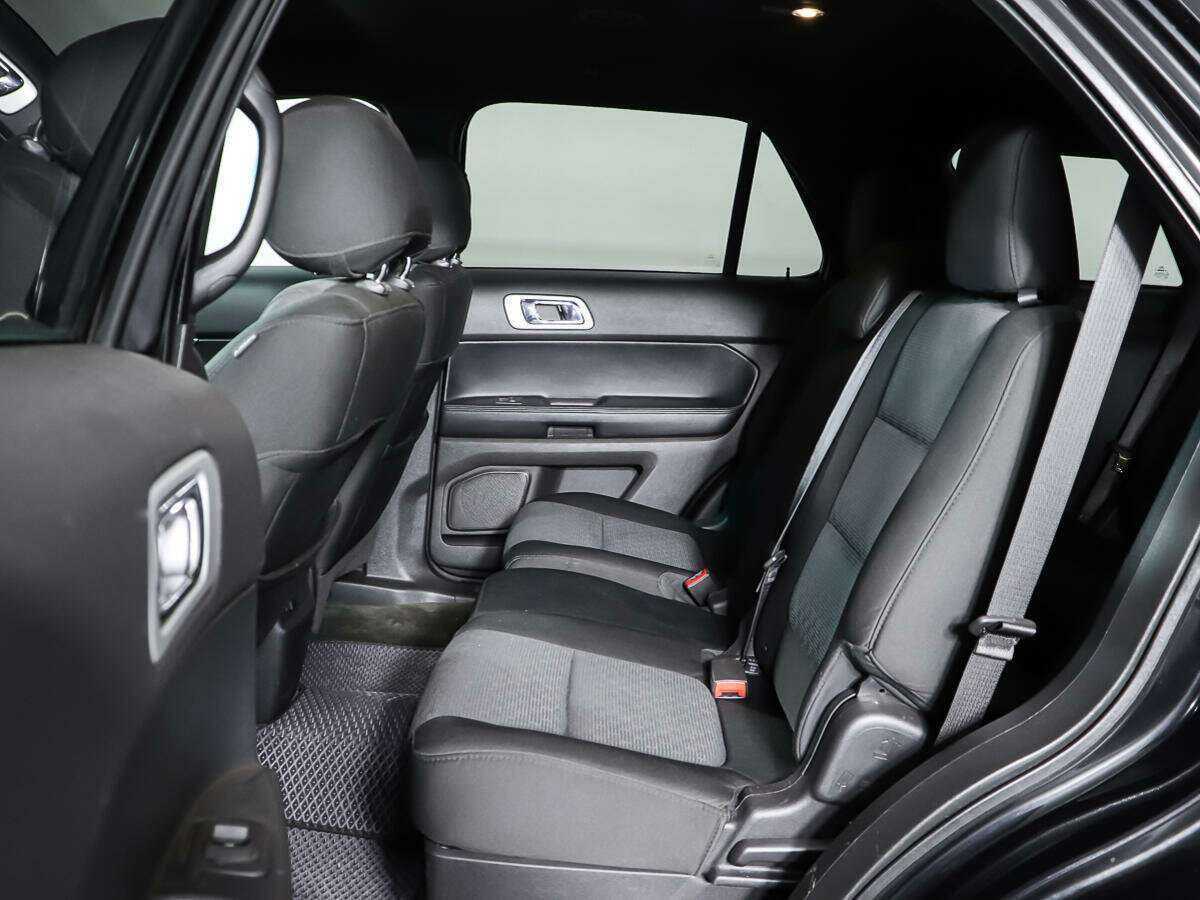 Ford Explorer, 2013 Фото №10