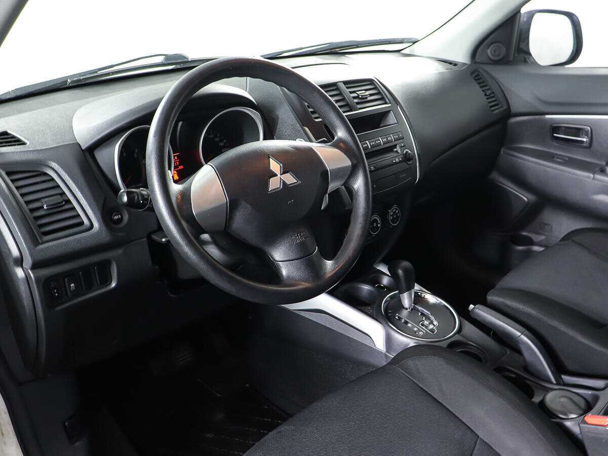 Mitsubishi ASX, 2012 Фото №13