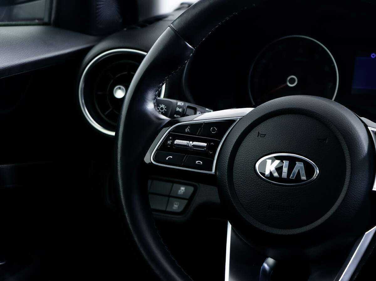 Kia Cerato, 2021 Фото №13