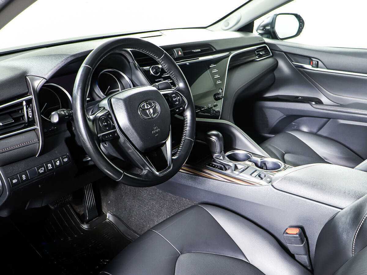 Toyota Camry, 2019 Фото №13