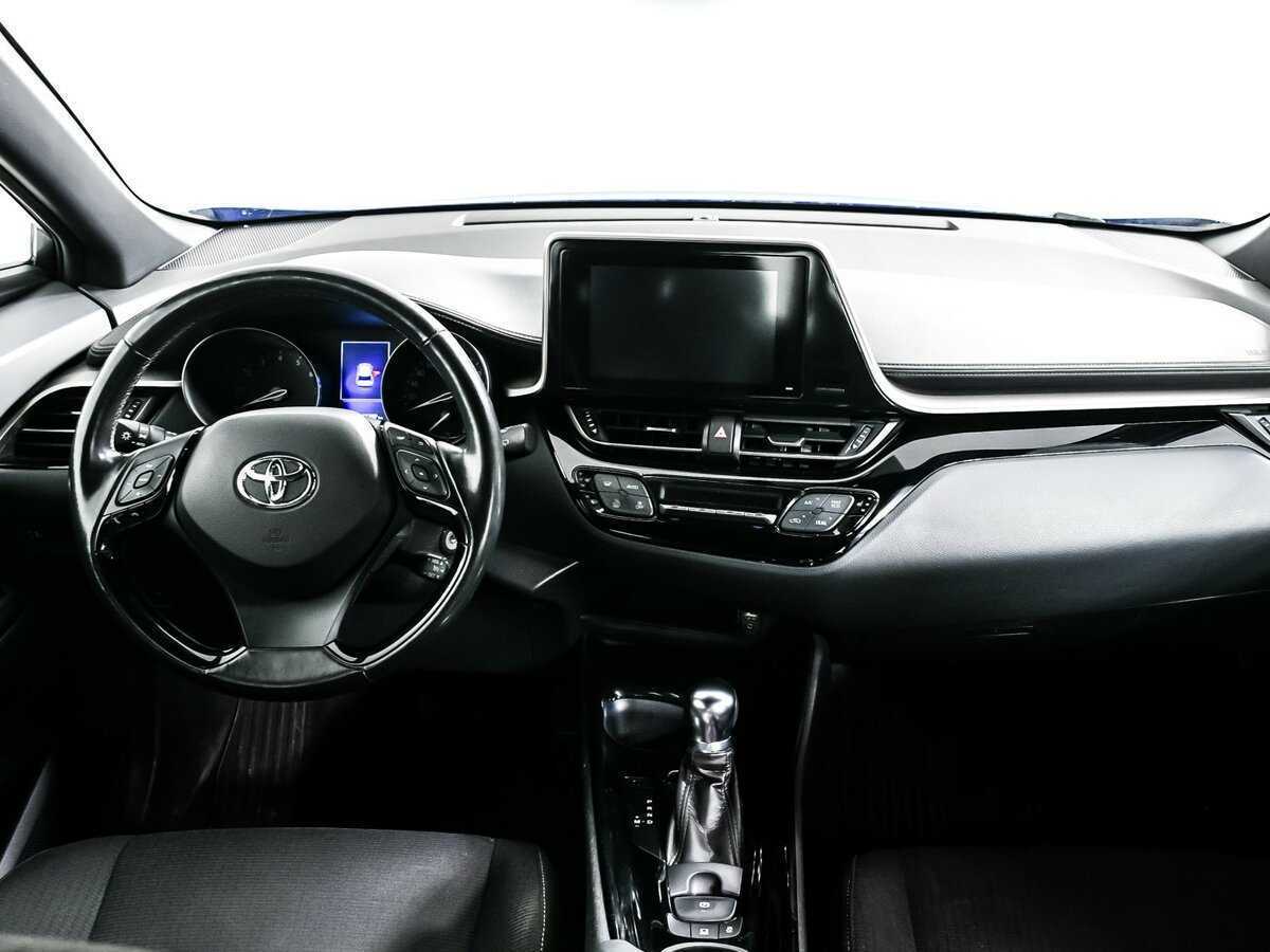 Toyota C-HR, 2018 Фото №11