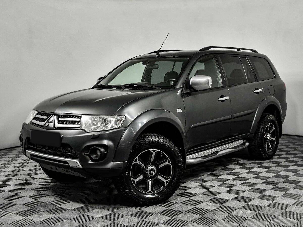Mitsubishi Pajero Sport II Рестайлинг, 2013 Фото №1