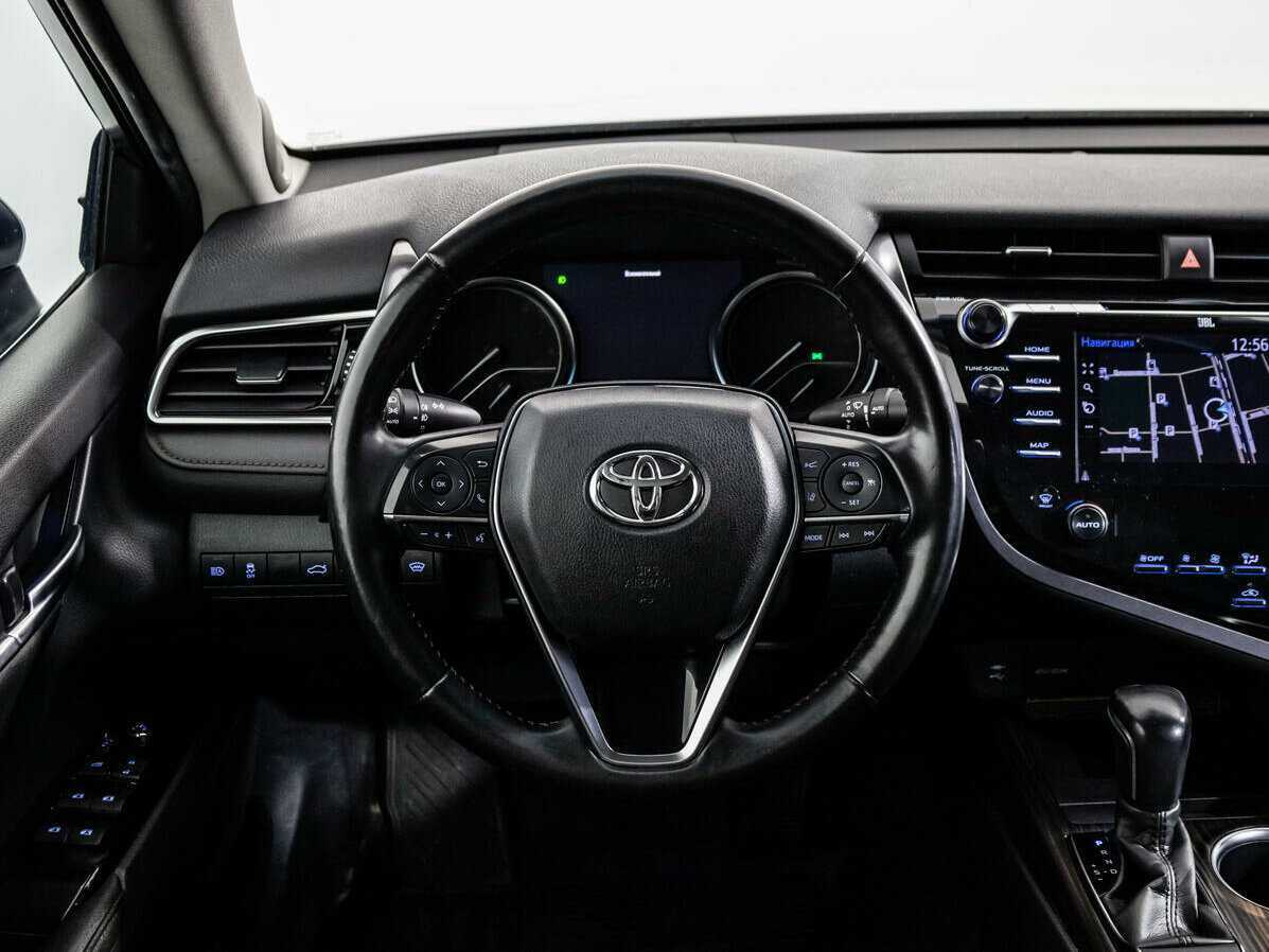 Toyota Camry, 2018 Фото №13