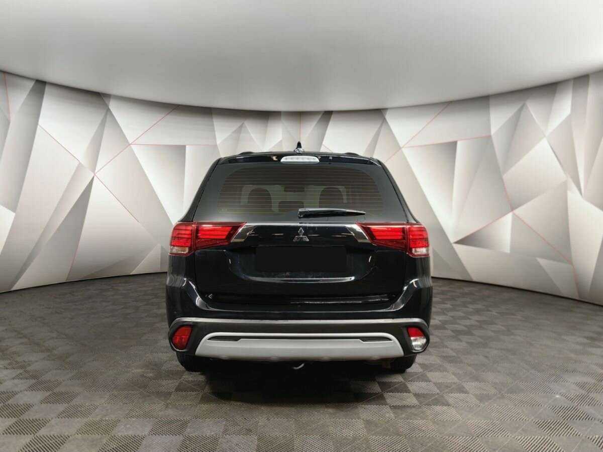 Mitsubishi Outlander, 2020 Фото №8