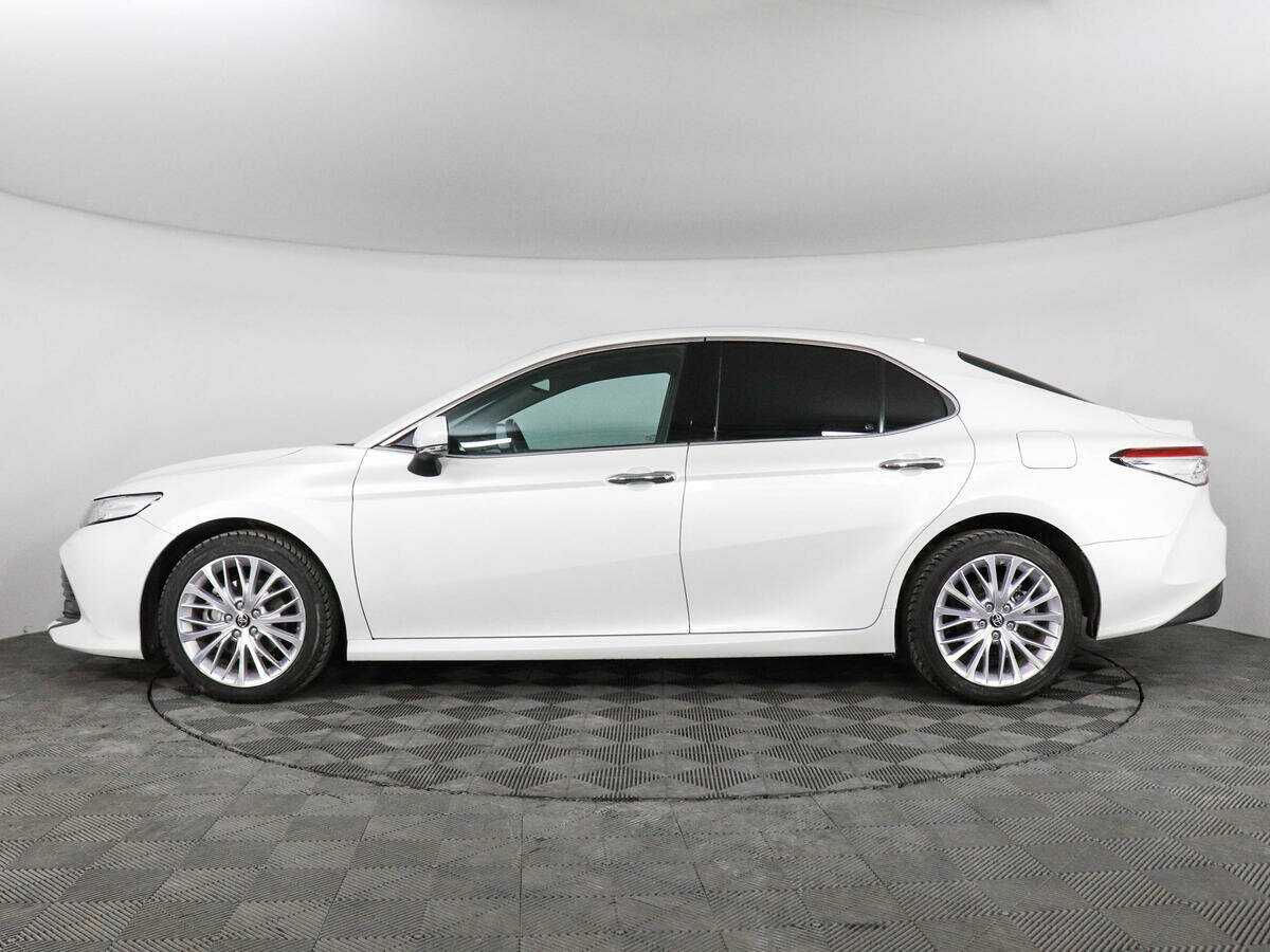 Toyota Camry, 2020 Фото №8