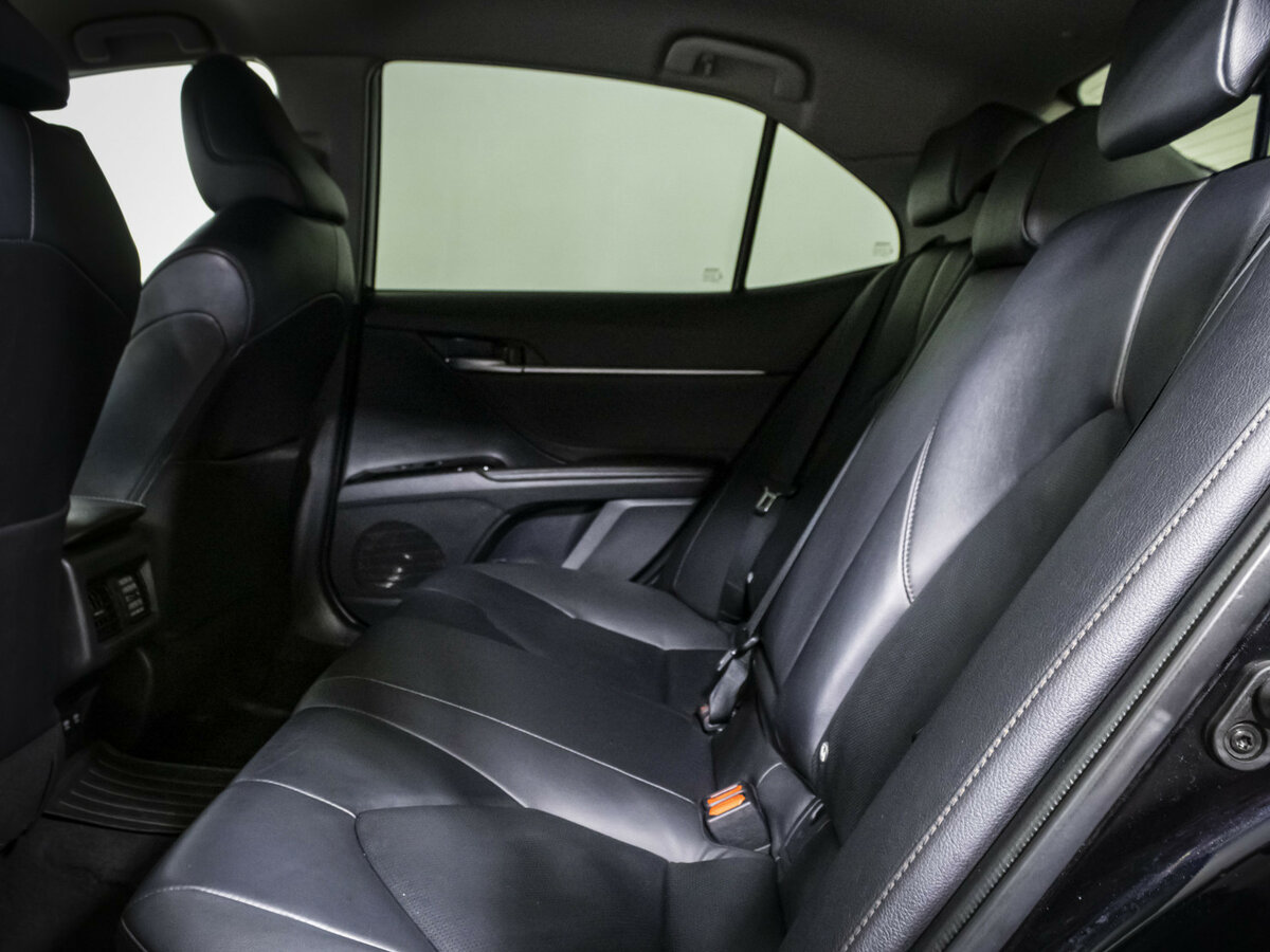 Toyota Camry VIII (XV70), 2020 Фото №8
