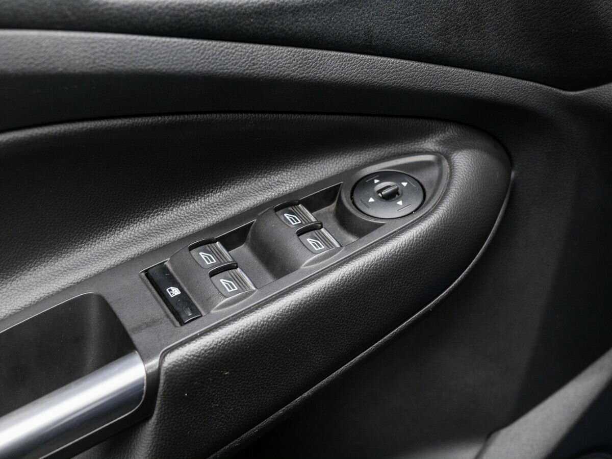 Ford Kuga, 2017 Фото №16