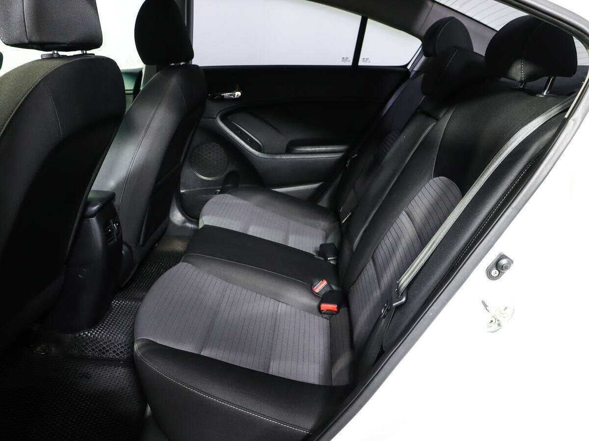 Kia Cerato, 2018 Фото №10