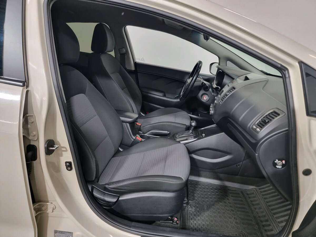 Kia Cerato, 2014 Фото №8