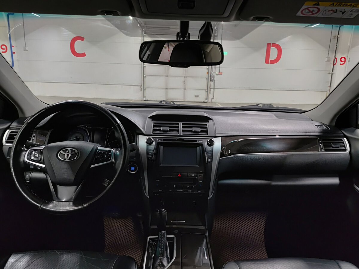 Toyota Camry VII (XV50) Рестайлинг, 2017 Фото №14