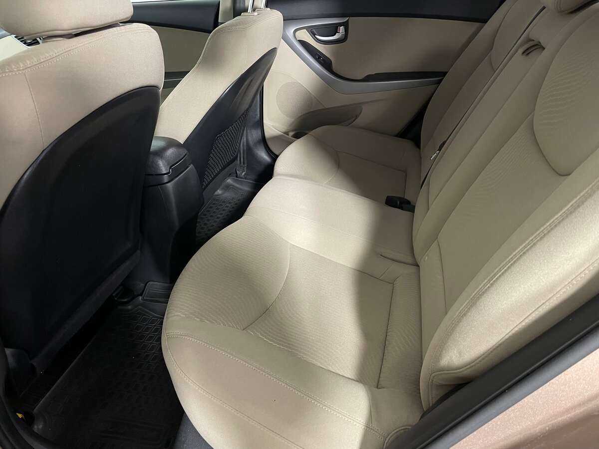 Hyundai Elantra, 2014 Фото №15