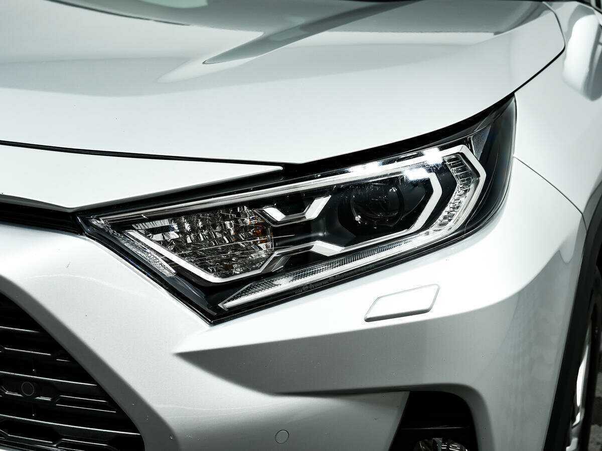 Toyota RAV4, 2020 Фото №15