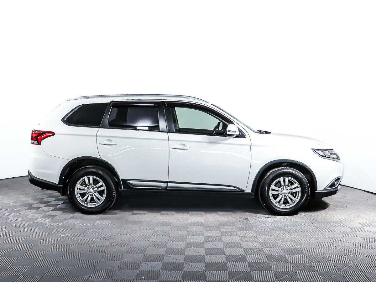 Mitsubishi Outlander, 2018 Фото №4