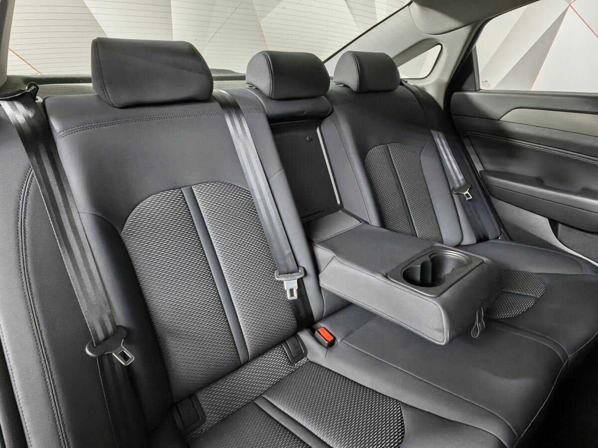 Hyundai Sonata, 2018 Фото №13